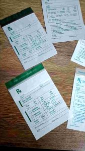 ถุงซิป Rx สินค้าพร้อมส่ง ผลิตสกรีน/ชื่อร้าน Rx ส่งไว ซองซิปRx ซองยา มาตรฐาน GPP Food grade แพค 100 ใบ