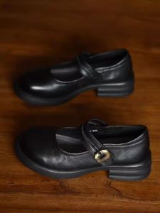 หนัง รองเท้าส้นแบน Mary Janes ผู้หญิง หัวมน ฤดูใบไม้ร่วง หัวเข็มขัดวินเทจยึดพื้นยางกันลื่นแฟชั่น ลำลอง รองเท้า