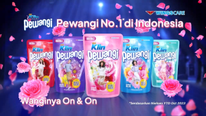 Soklin Pewangi 800ml Pewangi Pakaian Anti Bau Anti Gerah seharian