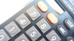 Kalkulator CT 958 Ukuran Sedang 16cm x 12cm Hitam Putih 12Digit Replay Check Correct