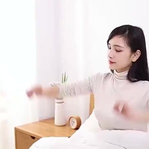 Oral-B ไหมขัดฟันพลังน้ำ เครื่องล้างฟันพกพา water flosser 250 มล.ไหมขัดฟัน น้ำ แถม 4 หัวฉีด เครื่องฉีดฟัน แรงดันน้ำ 90-130 PSI ไหมขัดฟันพลังน้ำ เครื่องขัดฟัน เครื่องทำความสะอาดฟัน ช่องปาก เครื่องฉีดฟัน