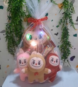 Boneka Labubu Led 30 cm beranak anak 3 random free jaring dan pita