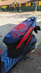 Sarung Jok Motor LOOX Fullprint Motif Api: Pelindung Jok Motor Berkualitas