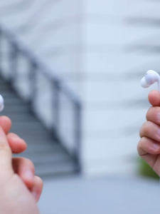 YOOBAO L-C15 Type-C Connector 3D Stereo Surround Sound Button Control with Mic Wired In-Ear Earphone