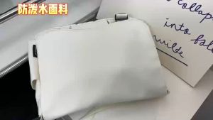 กระเป๋าสะพายไหล่  กระเป๋านักเรียนความจุสูง เรียบง่ายสำหรับผู้ชาย กระเป๋าสะพายผ้าไนล่อนรายวัน พร้อมส่ง