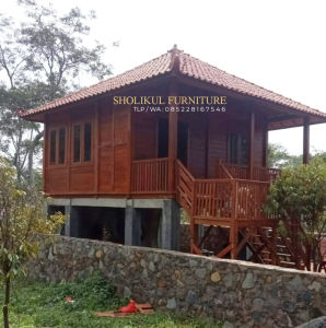 rumah vila minimalis ukuran 6m x 6m kayu jati lokal