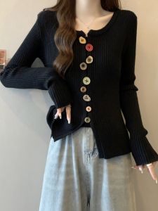 เสื้อชั้นในคอวีแขนยาวสไตล์ฝรั่งเศสไซส์ใหญ่สำหรับผู้หญิงในฤดูใบไม้ร่วงและฤดูหนาว เสื้อชั้นในทรงเข้ารูป ดีไซน์เปิดข้าง