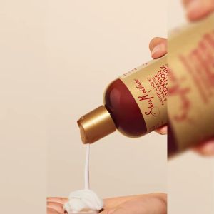 SheaMoisture Manuka Honey & Mafura Oil Intensive Hydration Hair Mask For Smooth Dry Damaged Hair (340g)