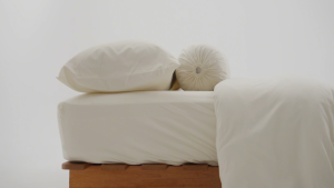 Arestale  Set A ผ้าปูที่นอน + ปลอกหมอน 2 ใบ ผ้าฝ้ายแท้ 100% Long-staple cotton Single-ply yarn ขนาด 3.5 ฟุต / 5 ฟุต / 6 ฟุต