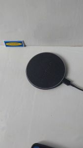 WIRELESS CHARGER CHARGING PAD QI FAST CHARGING 10 WATT LED PROTECTION FULL TANPA KABEL