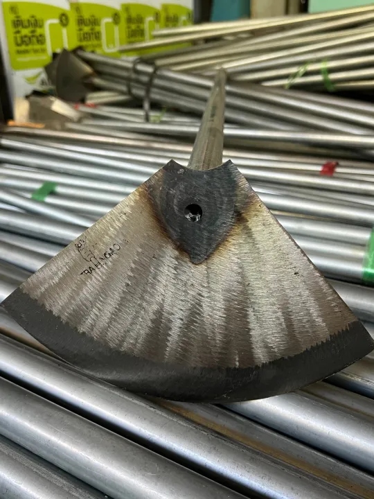 5 อันดับจอบยอดนิยมแห่งปี 2025: เลือกจอบแบบไหนดีให้เหมาะกับงานสวนของคุณ?