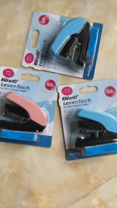 Máy bấm kim số 10 trợ lực 50% Easytech Flat-Clinch Mini Stapler 05385
