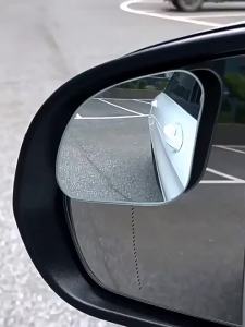Car Blind Spot Mirrors Small Round Wide Angle Rearview Auxiliary Glass Universal for SUV Sedan Truck Safety Driving