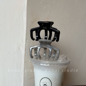 French Style Acetate Hair Claw Thickened Board Premium Feeling Less Hair Quantity Medium Size Shark Clamp for Back of Head