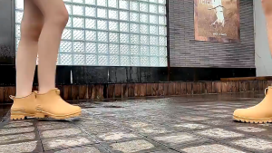 SAIYG Korean Style Waterproof Rain Boots For Man/Woman Shoes Outdoor No-Slips Rubber Good Quality Rain Shoes
