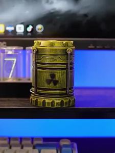 Simulation Nuclear Reactor Lantern Handheld Camping Light Halloween Party Decor Night Light Home Decor Ornaments Birthday Gift