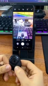 Remote  Điều Khiển Lướt TlkT0K Từ Xa Bằng  Bluetooth ( Xịn ) Dùng Cho Tất Cả Điện Thoại Thuộc Hệ Điều Hành l0S và Android