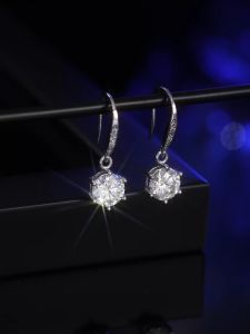 LOVETIA Anting Moissanite Wanita 1.0 Ct Anting Aesthetic Perak Asli 925 Earring Jewelry Sertifikat GRA BTEZ011