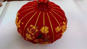 2pcs Lampion Imlek Beludru Ikan Tebal Hiasan Tahun Baru China Lampion Kain Halus Bludru Klasik