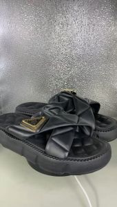 Yink Sandal Wanita Elegan Korean Style Kekinian Casual Premium Terbaru Sendal Tali Wanita Hitam Jelly Karet Cewek Dewasa Ringan Anti Slip