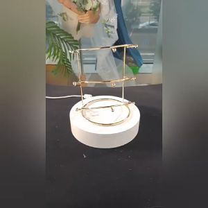Crown Queen Display Stand Emas Rak Kalung Gantung Stand Crown King Organizer Tempat Menggantung Perhiasan