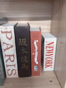 READY HOMESAFE Brangkas Berangkas Brankas bentuk buku penyimpanan uang ukuran Size S KBS 801