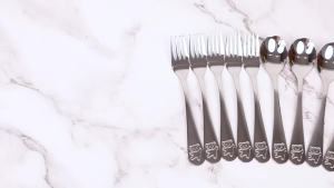 Hộp Đựng Đồ Ăn Dã Ngoại 5 Ngăn Có Nắp Di Động Bằng Nhựa Kiểu Nhật Dùng Để Đựng Dao Dĩa Đồ Dùng Nhà Bếp