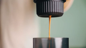 Máy pha cà phê cầm tay 120ml Máy pha cà phê mini cầm tay nhỏ gọn ngoài trời USB Máy Mini 2600Mah 60 ly cà phê