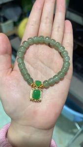 Essentials✨COD Gelang Batu Giok Hetian Giok Imitasi Alami Ruri Fangsheng Yang Baru Dengan Rasa Desain Ceruk Yang Elegan