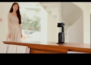 Q02 Face Tracking Kamera 360° Gimbal Stabilizer for Handphone & Camera Tripod Bluetooth