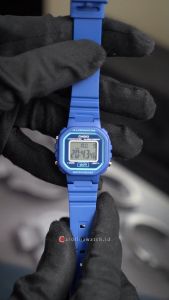 Jam Tangan Wanita Casio LA-20WH-2A Digital Blue Dial Resin Band