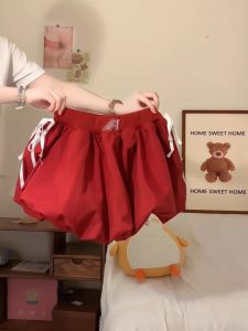 Váy Ngắn Thể Thao Mùa Hè Màu Đỏ Cạp Cao Phong Cách Đại Học Cho Nữ Quần Short Thể Thao Thường Ngày Váy Ngắn Nửa Thân