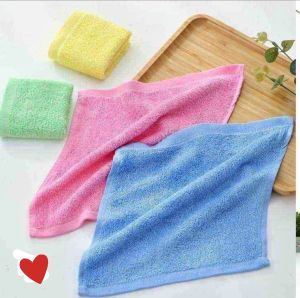 Refresh Your Routine with our Luxury Face Towel: Soft Absorbent and Stylish!"