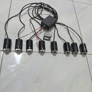 Paket 8 Lampu Light Bar Truk 24 Volt Led Grill Led Sorot Mobil Motor 12 Volt