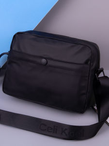 กระเป๋าสะพายข้างแบบสะพายข้างสำหรับผู้ชาย กระเป๋าใส่โน้ตบุ๊กขนาดเล็ก กระเป๋าใส่ของสำหรับเดินทาง กระเป๋าใส่ของแบบลำลอง ความจุขนาดใหญ่ วัสดุ Oxford Cloth