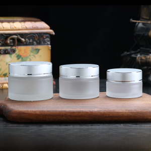 Frosted Glass Cream Jar for Travel Cosmetic Cotton Beauty Tools Suitable for Any Skin Type Normal Specifications 18 Months Shelf Life