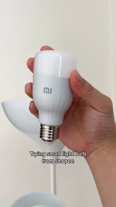 [Stok Malaysia] Xiaomi Mi Smart LED Bulb 9W versi Global APP penting & kawalan suara mentol putih dan warna cahaya versi Global