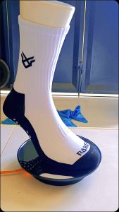 Paket Kaos Kaki Anti Slip Dan Kaos Kaki Sambung Polos Sepak Bola Futsal Dewasa GRATIS DEKER