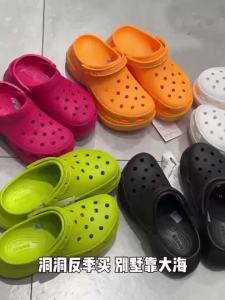Crocs | Retro Whale Pattern Breathable Sandals
