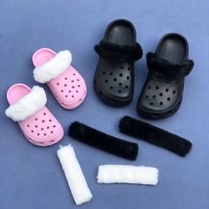 Bulu Hiasan Sandal & Tali Strap: Aksesoris Pengait Sepatu yang Menarik