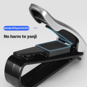 High quality car glasses clip multifunctional vehicle sunglasses holder In-car eye box creative car sun visor storage clip customized special car logo For BMW 5 Series 3 Series X5 7 Series X3 1 Series X6 X1 M3 M Z4 4 Series 8 Series M5 Z3 Alpina B7 M6 i3