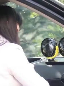 12V Double Headed Car Fan for All Vehicle Types: 360 Degree Rotation Car Fan Cooler Foldable Silent Fan For Car Back Seat Air Conditioning 3 Speed Adjustable Mini USB Fan Desk Fan Car Cooling Double Headed Car Fan 360 Degrees Vehicle Electronic Fan (24V)