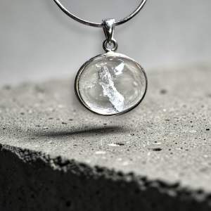 Natural Genuine | Loveau Jewel | • HQ Manifestation Quartz Pendant • S925 • Stone Measurement: 16.8 x 14.5mm