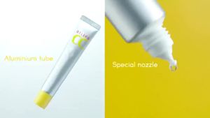 Rohto MELANO CC Vitamin C Brightening Essence 20ml Intensive Anti-Spot / Premium Brightening Essence