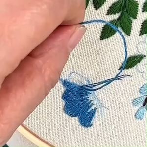 ❤️ สอนฟรี แถมสะดึงและที่สนเข็ม ชุดปักถุงผ้า งาน DIY ลายดอกไม้ ‼️ Embroidery Set Beginner มีอุปกรณ์ครบ 🌺มีคำแนะนำภาษาไทย ส่งจาก กทม