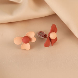Fashionable Sweet Floral Clip-On Earrings for Women Alloy Silver Gold Plated Japanese and South Korean Style Accessories