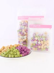 Dog Freeze-dried rainbow fruit vegetable chicken cod Crisp cubes/dog snack/cat snack Kuching 100G