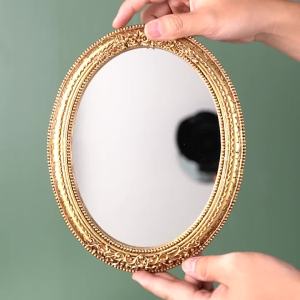 1 Gương Trang Điểm Hình Oval Phong Cách Châu Âu Mạ Vàng Họa Tiết Hoa Hồng Nổi Chất Liệu Nhựa Treo Tường Kiểu Dáng Cổ Điển Hoàn Thiện Bằng Nhựa.