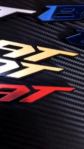 EMBLEM AKRILIK HONDA BEAT TIMBUL 3D (1 SET KANAN & KIRI)