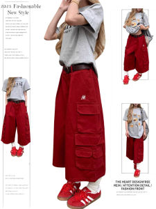 Quần Short Denim Ống Rộng Nhiều Túi Màu Đỏ Cho Nữ Mùa Xuân Hè 2025 Phong Cách Mới Quần Short Ống Đứng Rộng Rãi